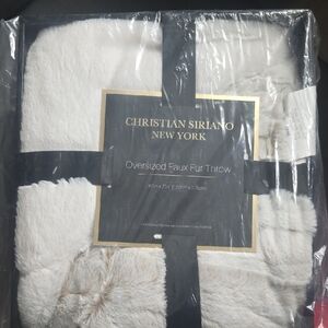 Christian Siriano New York Faux Fur Throw - White and Gray